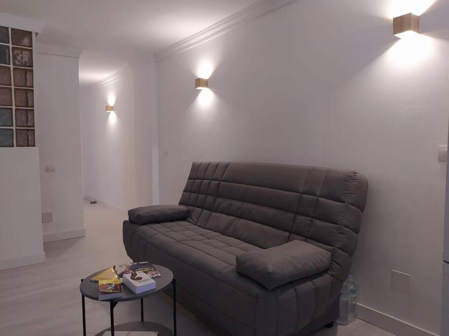 Design Flat In Place Nhere Yumbo Appartement *